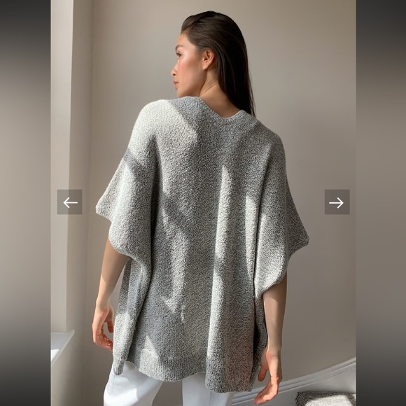 Community lonic Cape - Picture 3 of 9